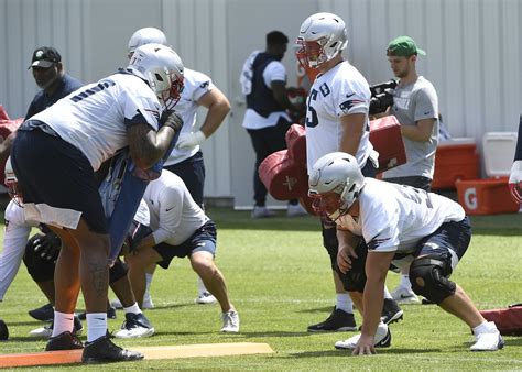 Patriots offensive line takes a hit at Thursday practice before Jets game